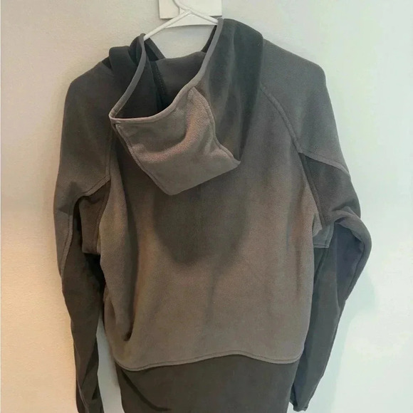 Columbia
Basin Trail 1/2-Snap Fleece Hoodie - Men's - Picture 7 of 7